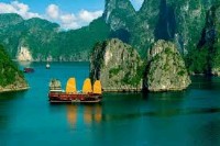 Halong Cruise for couple